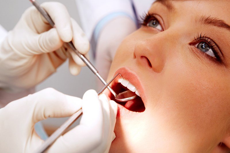 Read more about the article Does Dental Cleaning Hurt?
