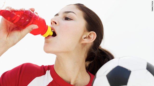 Read more about the article Effects of Sports Drinks on Athletes’ Oral Health